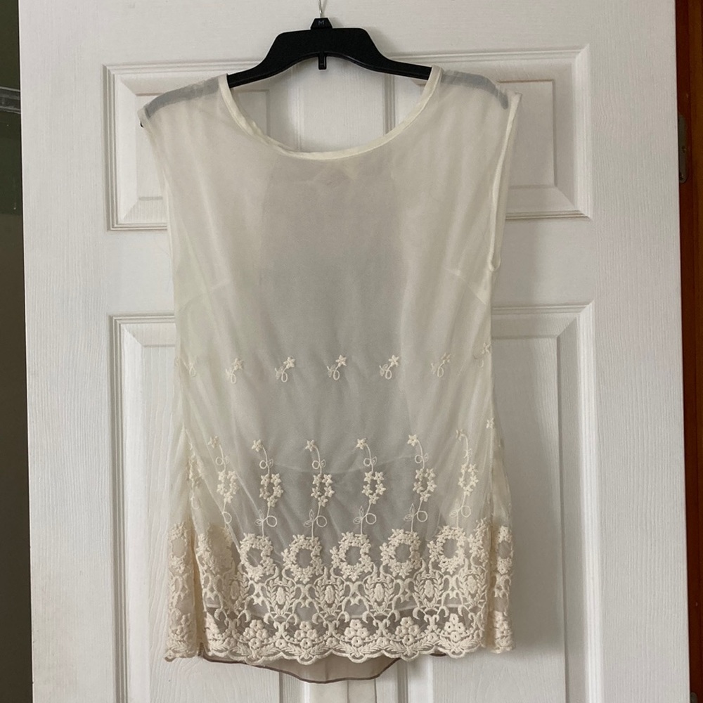 Brand new A’reve blouse